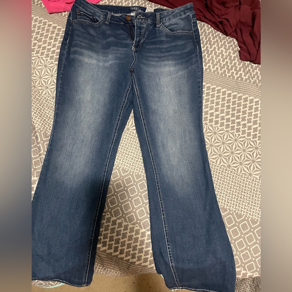 Time and Tru dark wash jeans bootcut